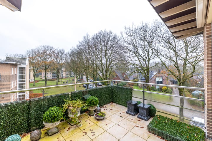 Foto 40 van Zuides 42