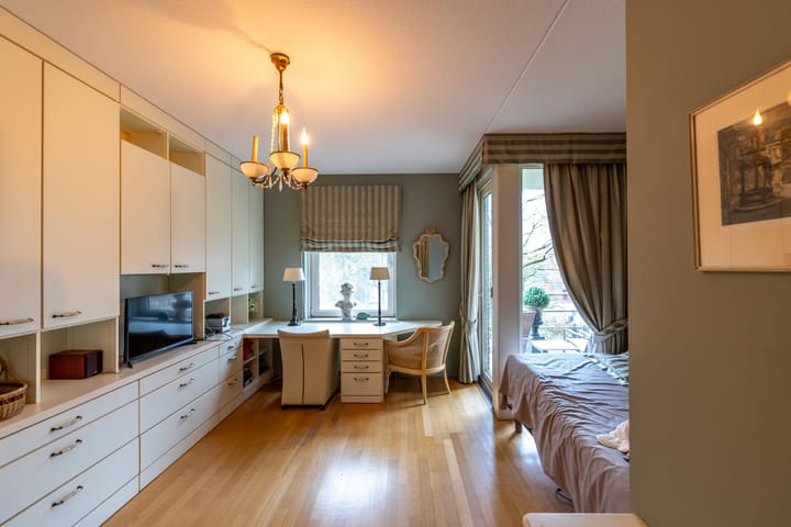 Foto 35 van Zuides 42