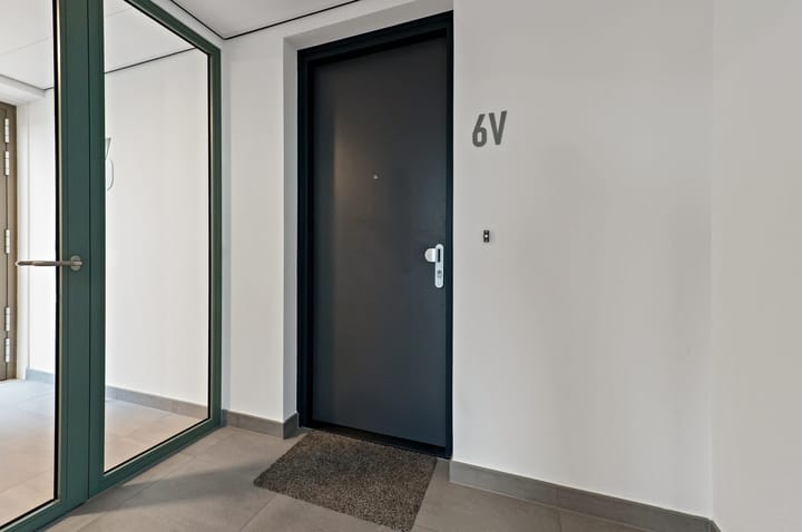 Photo 31 of Brouwhuisstraat 6-V