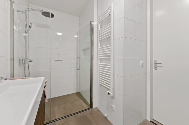 Photo 19 of Brouwhuisstraat 6-V