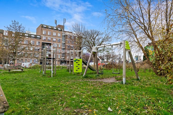 Photo 46 of Brouwhuisstraat 6-V