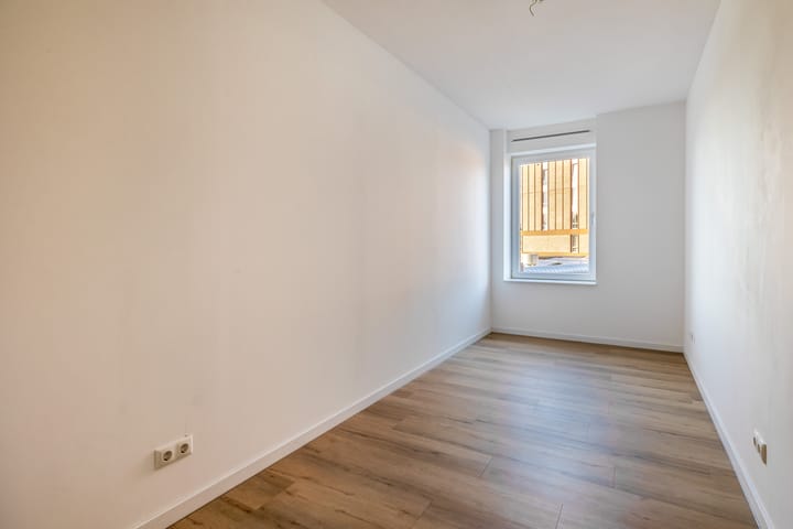 Foto 26 van Meerring 111