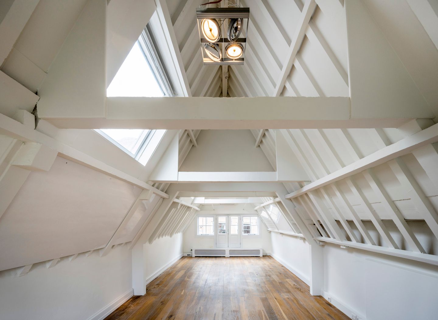 Bekijk foto 1 van Nieuwe Spiegelstraat 36