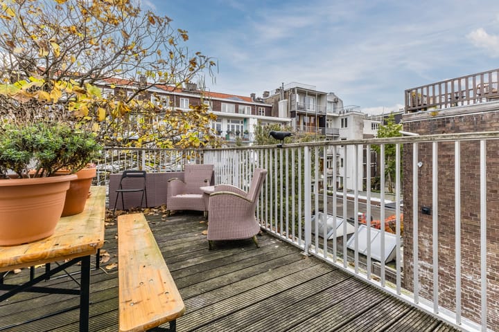 Photo 4 of Anjeliersstraat 50-E