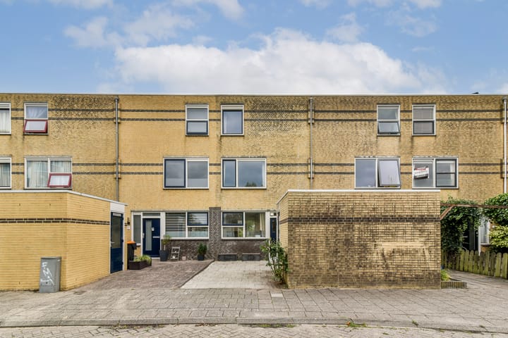 Photo 2 of Schoklandstraat 5