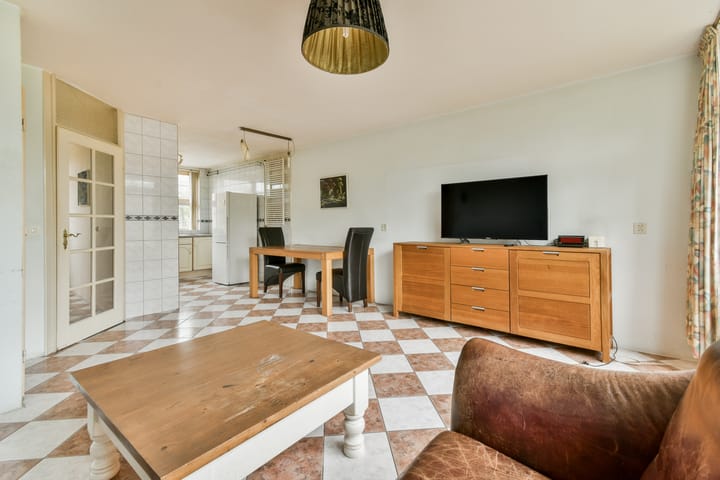 Photo 6 of Schoklandstraat 5