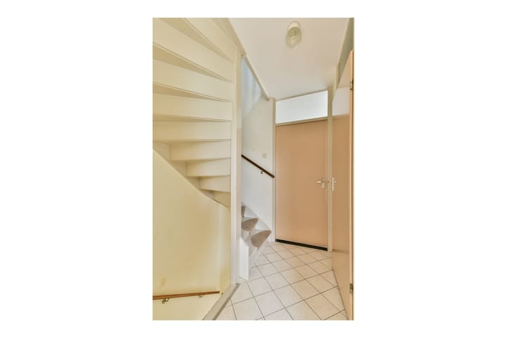 Photo 11 of Schoklandstraat 5