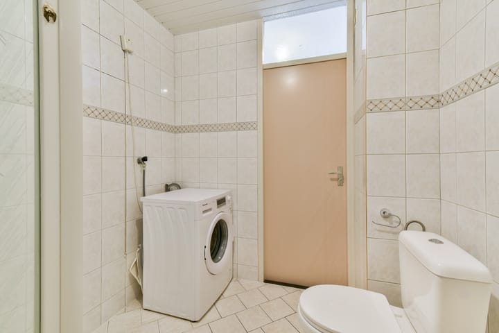 Photo 16 of Schoklandstraat 5