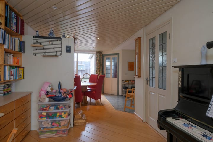 Foto 10 van Violierstraat 15