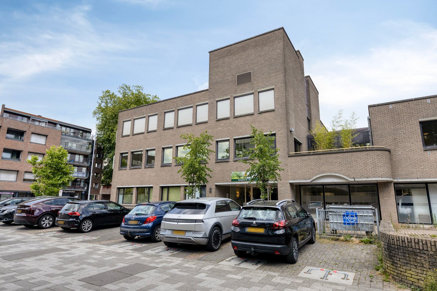 Bekijk foto 1 van Zonnehof 40