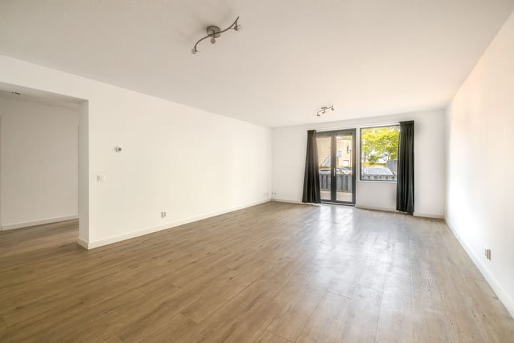 Photo 6 of Teylersplein 2-A5