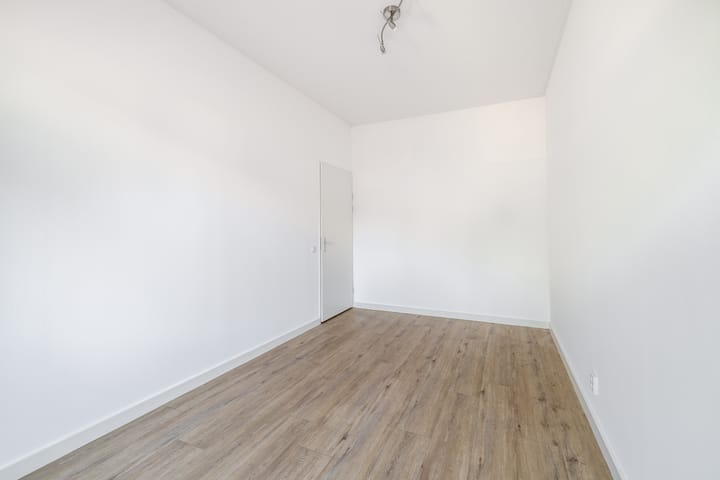 Photo 9 of Teylersplein 2-A5