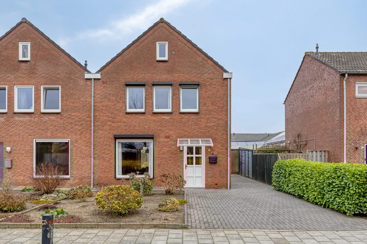 Photo 10 of Brakelstraat 8