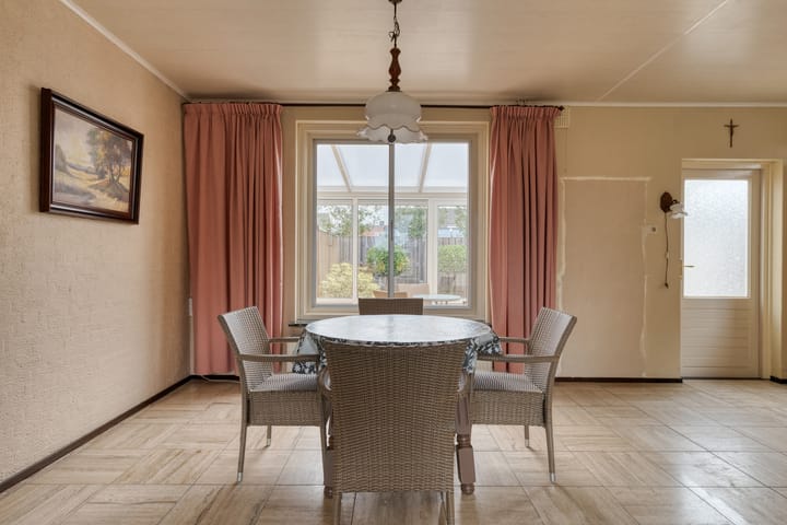 Photo 16 of Brakelstraat 8