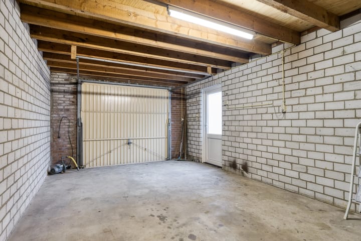 Photo 27 of Brakelstraat 8