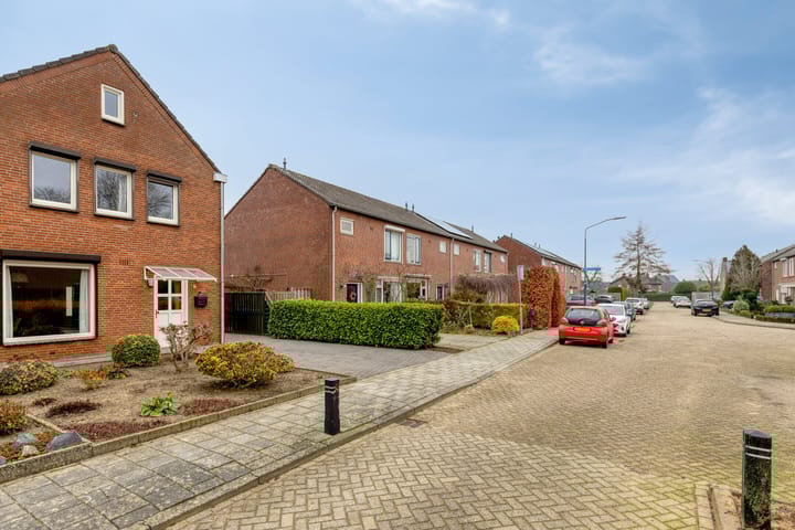 Photo 39 of Brakelstraat 8