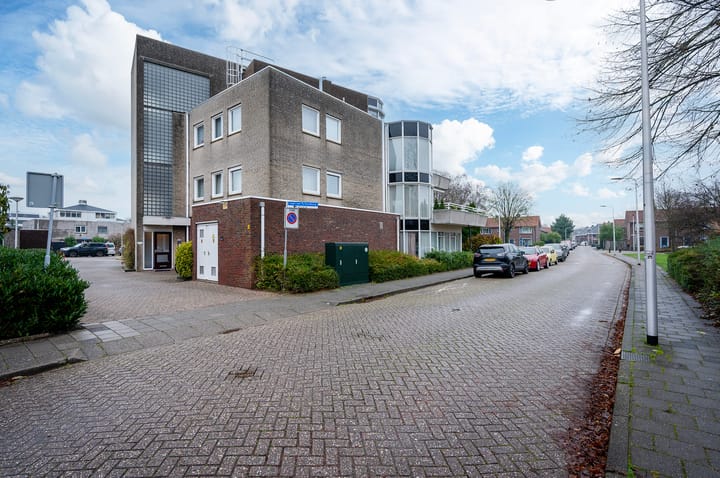 Photo 2 of Laan van Turkenburg 35