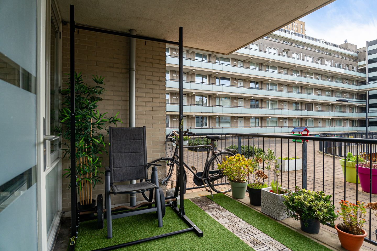 Foto 20 van Van Geenstraat 14