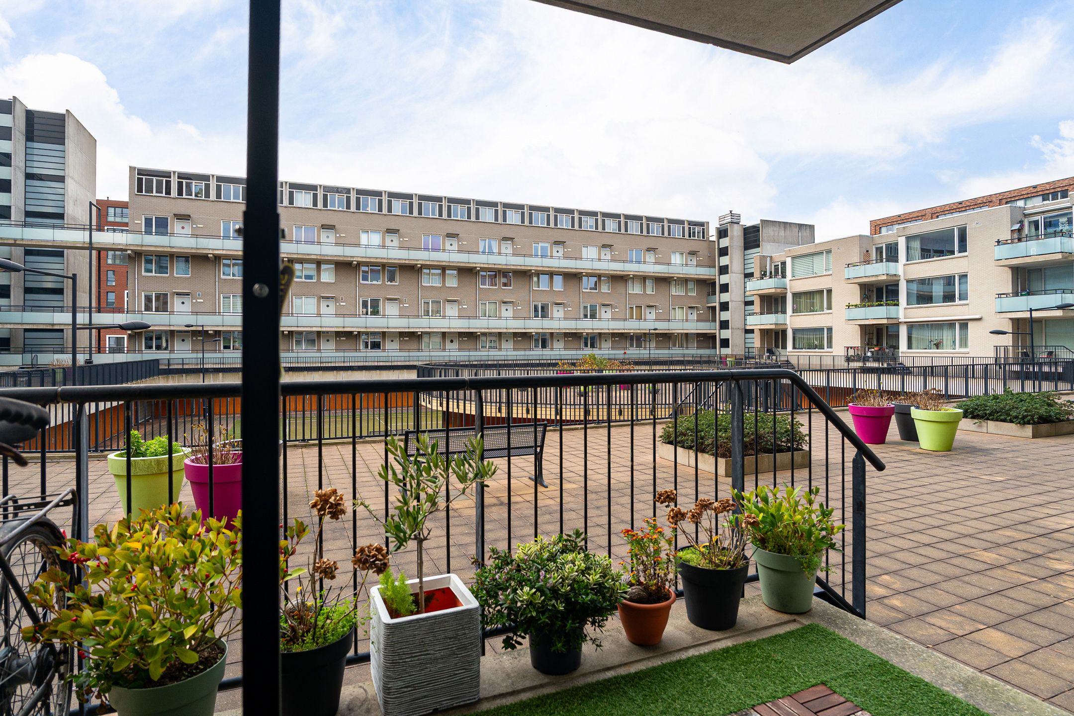 Foto 21 van Van Geenstraat 14