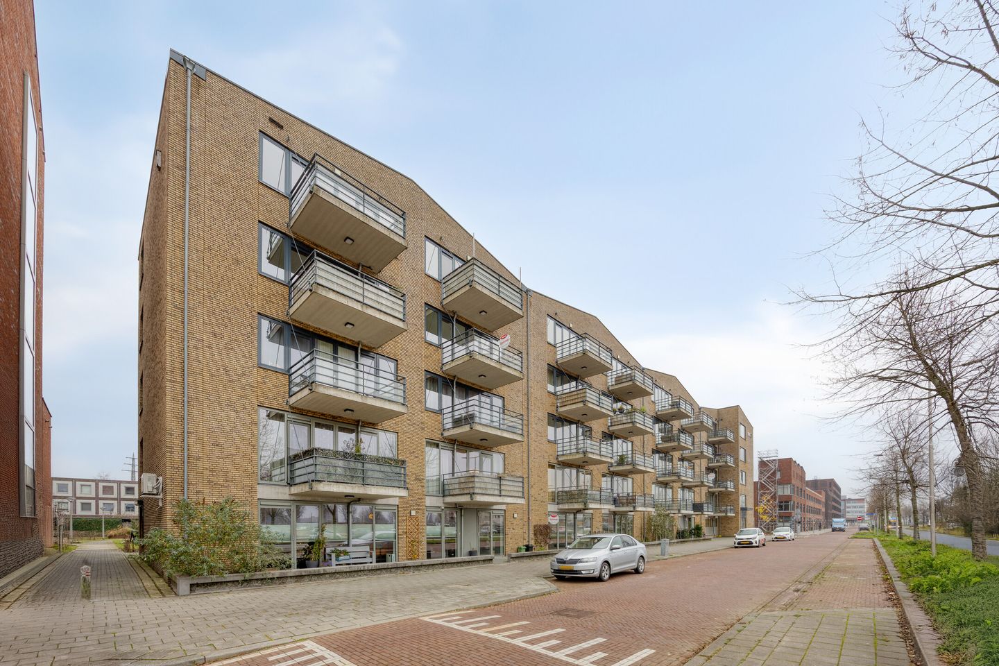 Foto 35 van Westervoortsedijk 16-25