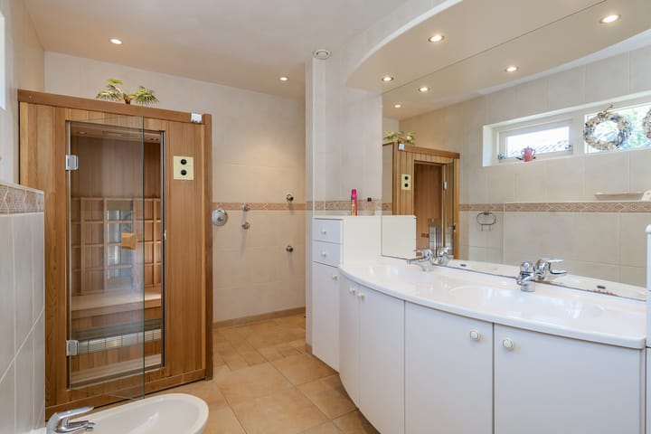 Foto 11 van Hietveldweg 1