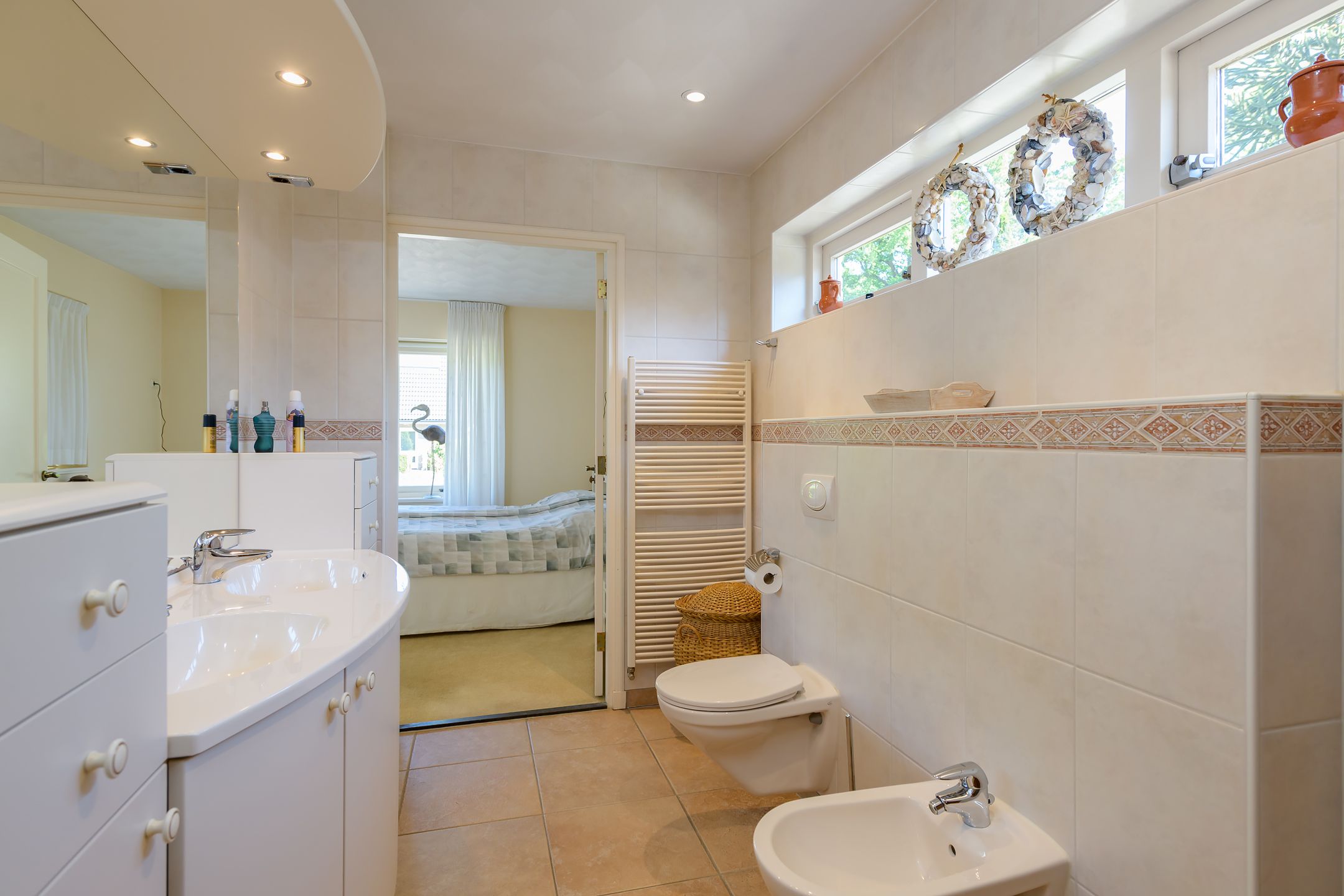 Foto 12 van Hietveldweg 1