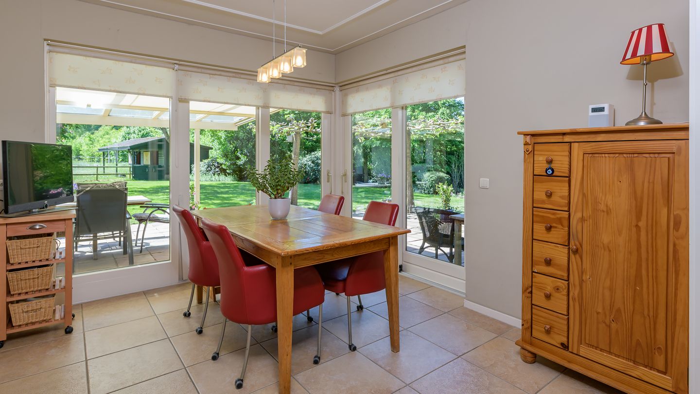 Foto 20 van Hietveldweg 1