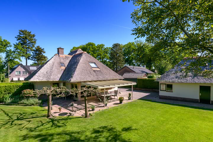 Foto 57 van Hietveldweg 1