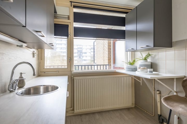 Photo 27 of Aart van der Leeuwlaan 72