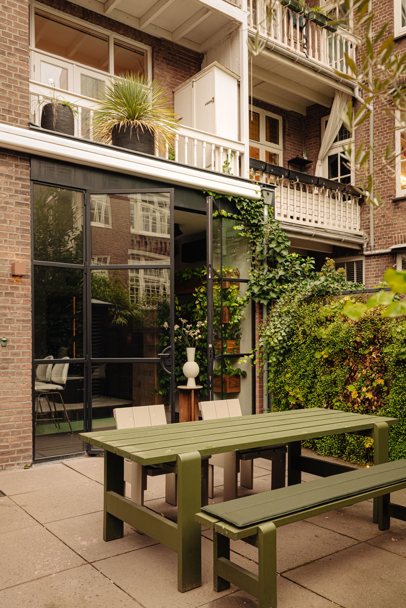 Photo 15 of Honthorststraat 50-H
