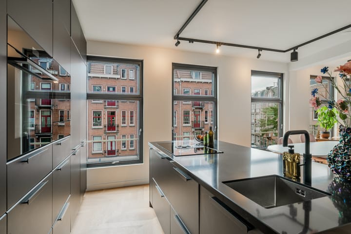 Foto 10 van Zeilstraat 50-2