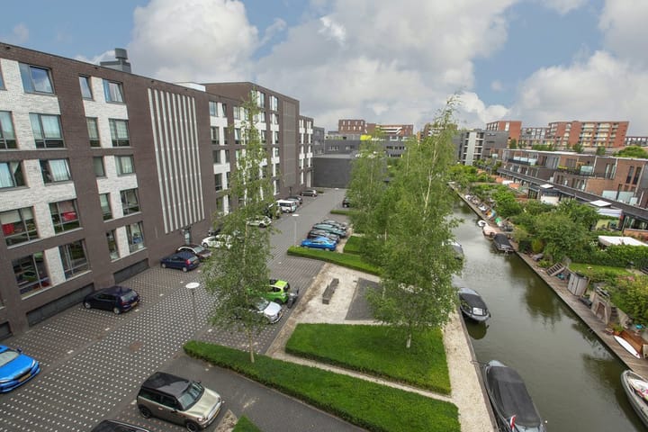 Photo 26 of Fritz Dietrich Kahlenbergstraat 97