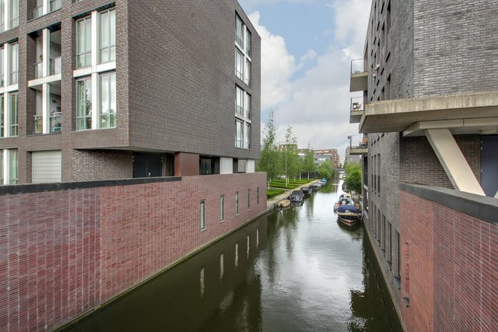 Photo 27 of Fritz Dietrich Kahlenbergstraat 97