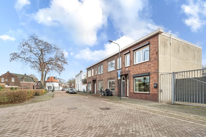 Foto 33 van Oosterstraat 7