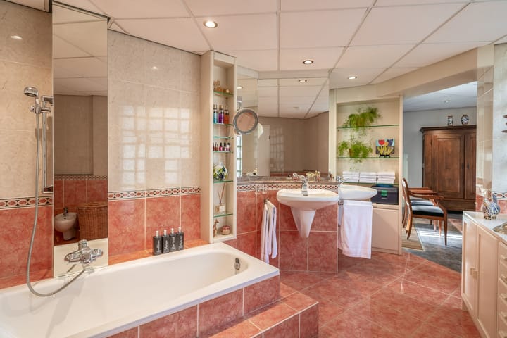 Foto 41 van Beekstraat 32-D