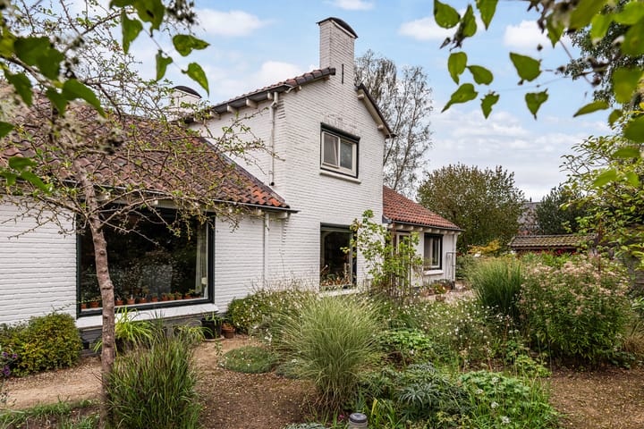 Photo 2 of van Wassenaerlaan 1