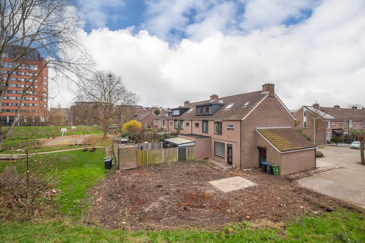 Photo 6 of Schepen van Hemerthstraat 46