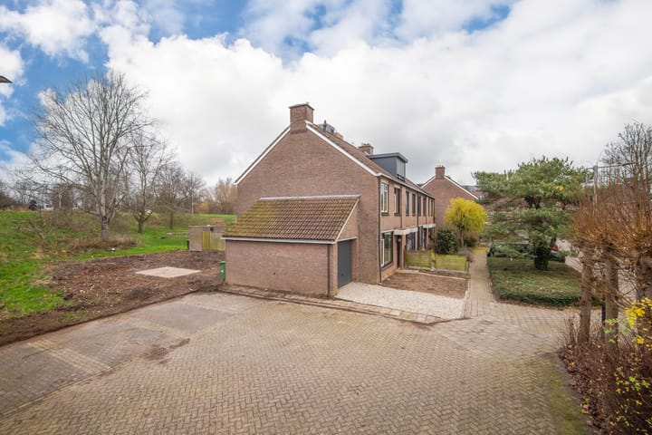 Photo 9 of Schepen van Hemerthstraat 46