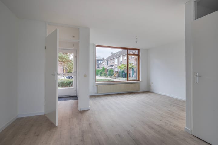 Photo 13 of Schepen van Hemerthstraat 46