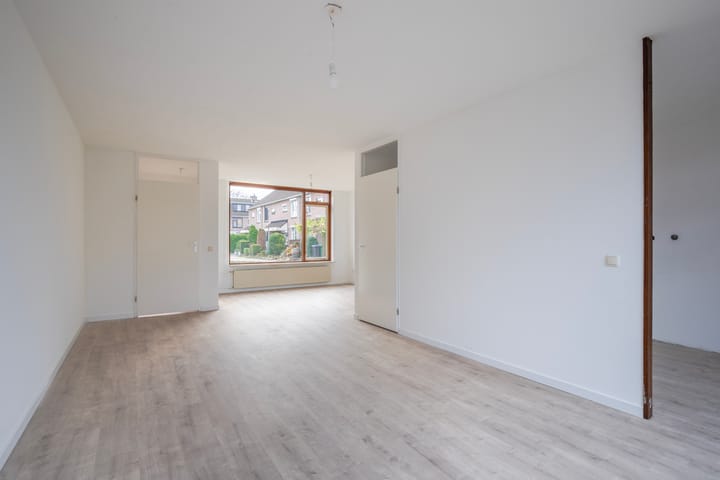 Photo 18 of Schepen van Hemerthstraat 46