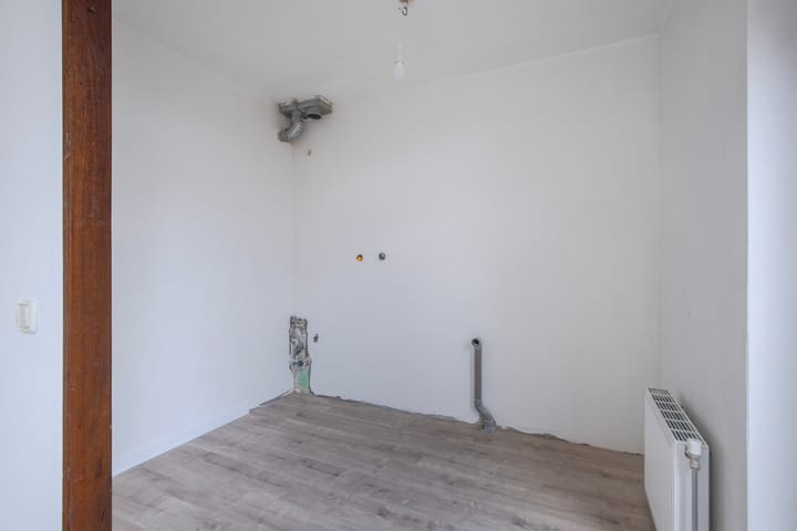 Photo 19 of Schepen van Hemerthstraat 46