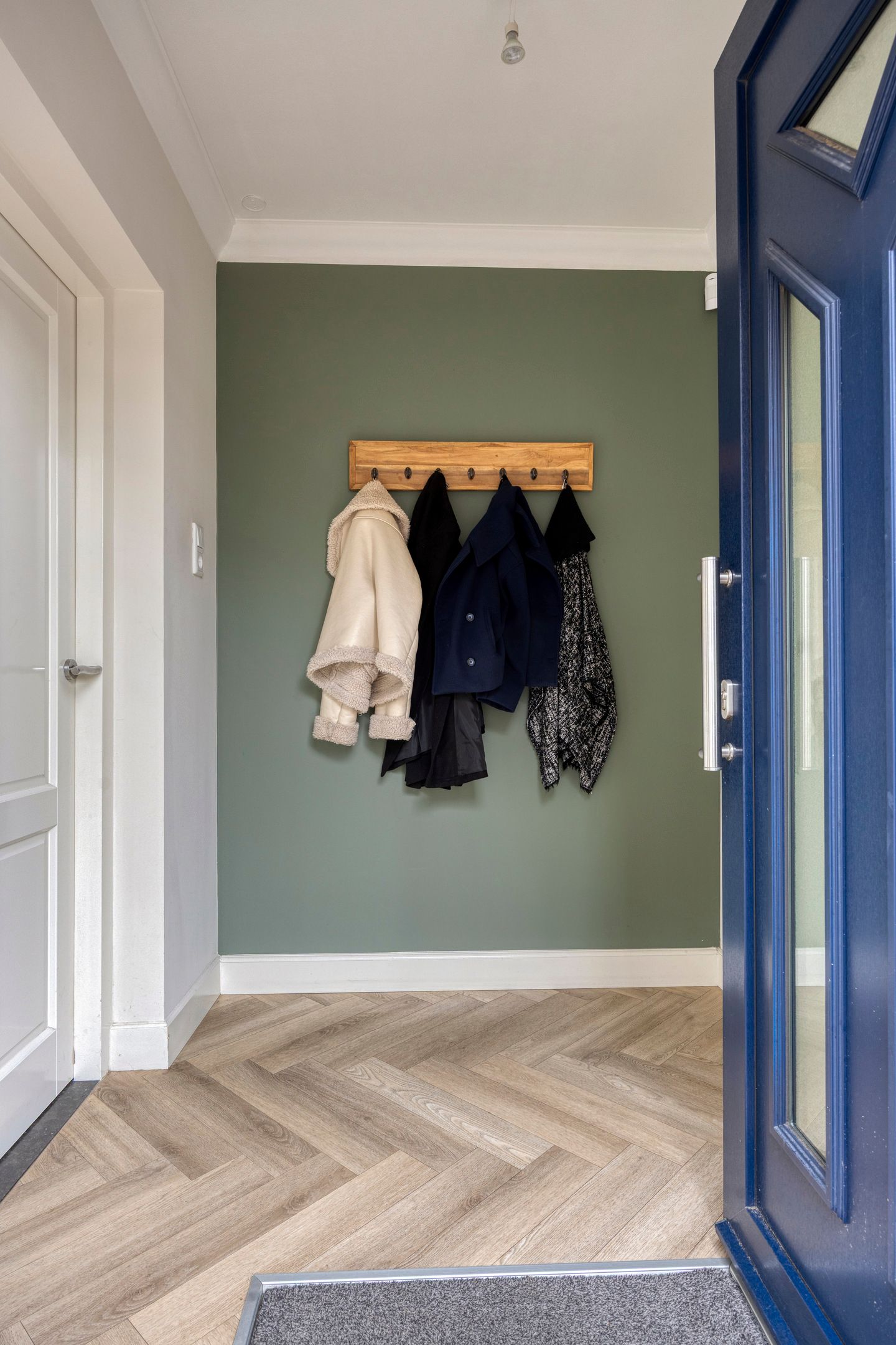 Photo 6 of Prins van Luikstraat 37