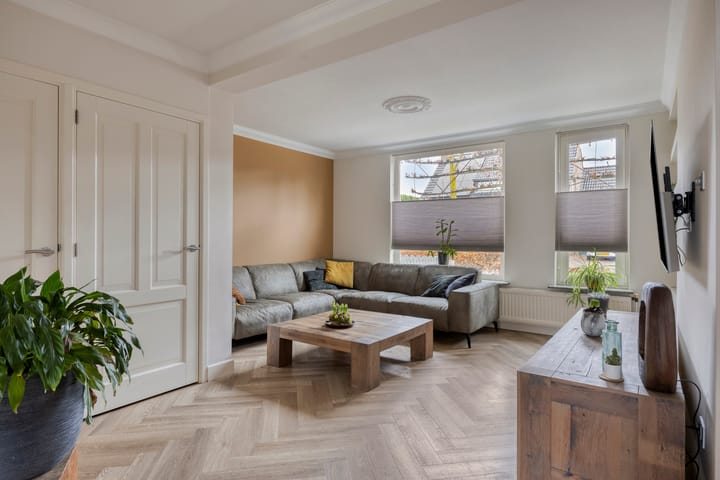 Foto 8 van Prins van Luikstraat 37