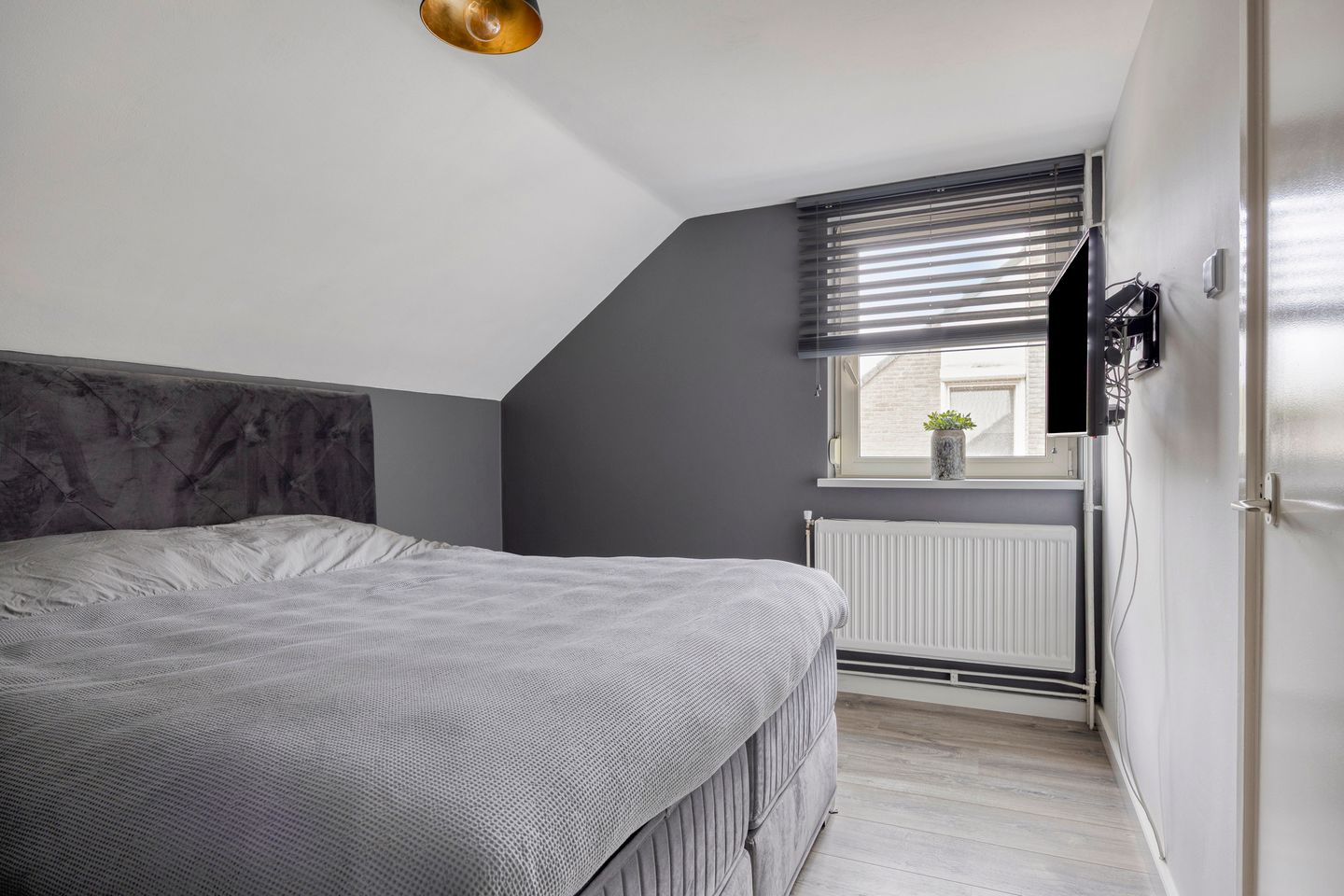 Photo 34 of Prins van Luikstraat 37