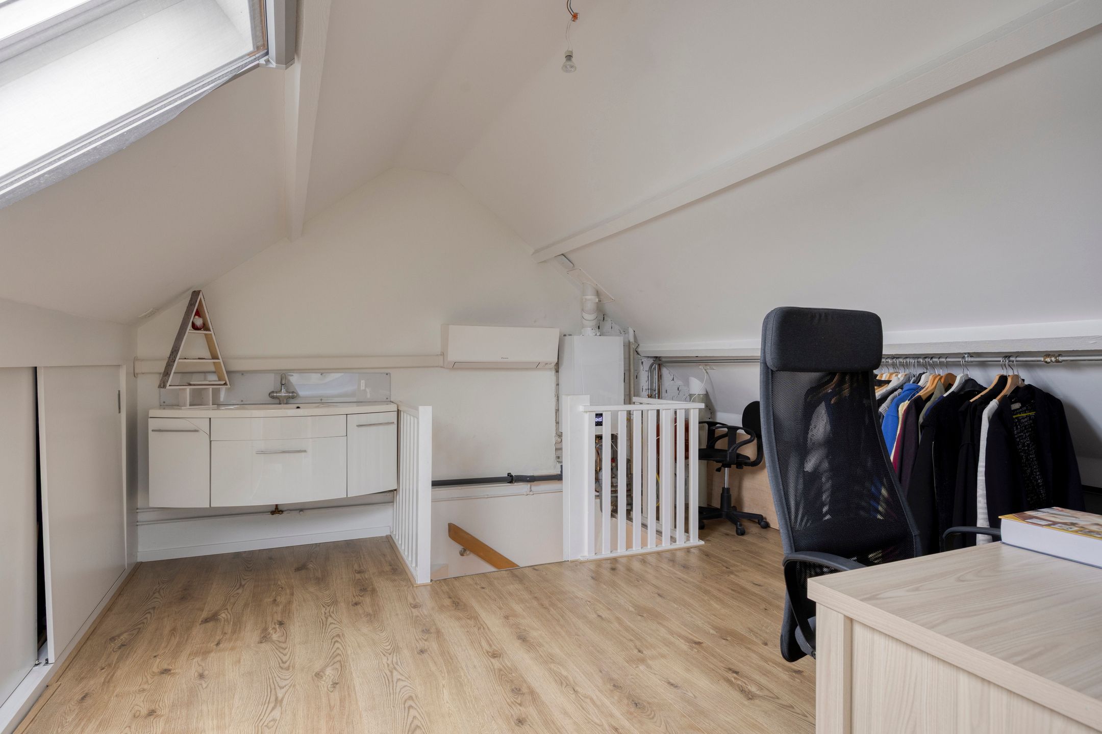 Photo 42 of Prins van Luikstraat 37