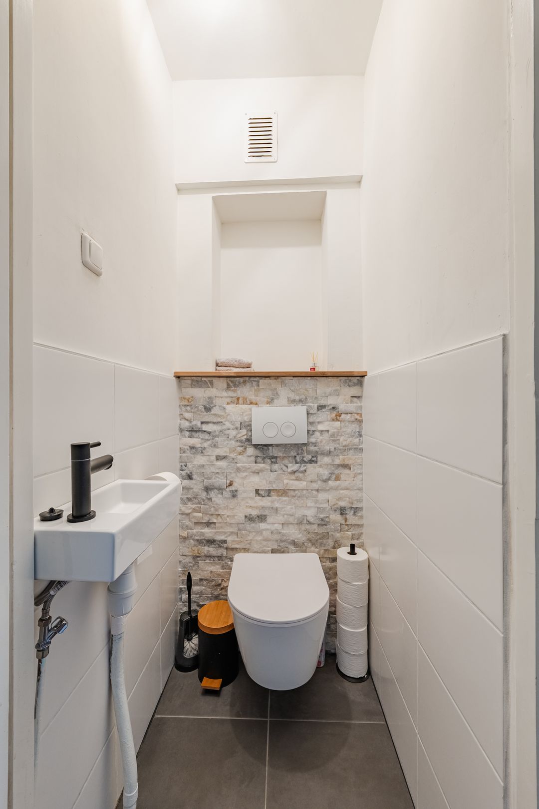 Foto 11 van Worp Tjaardastraat 121