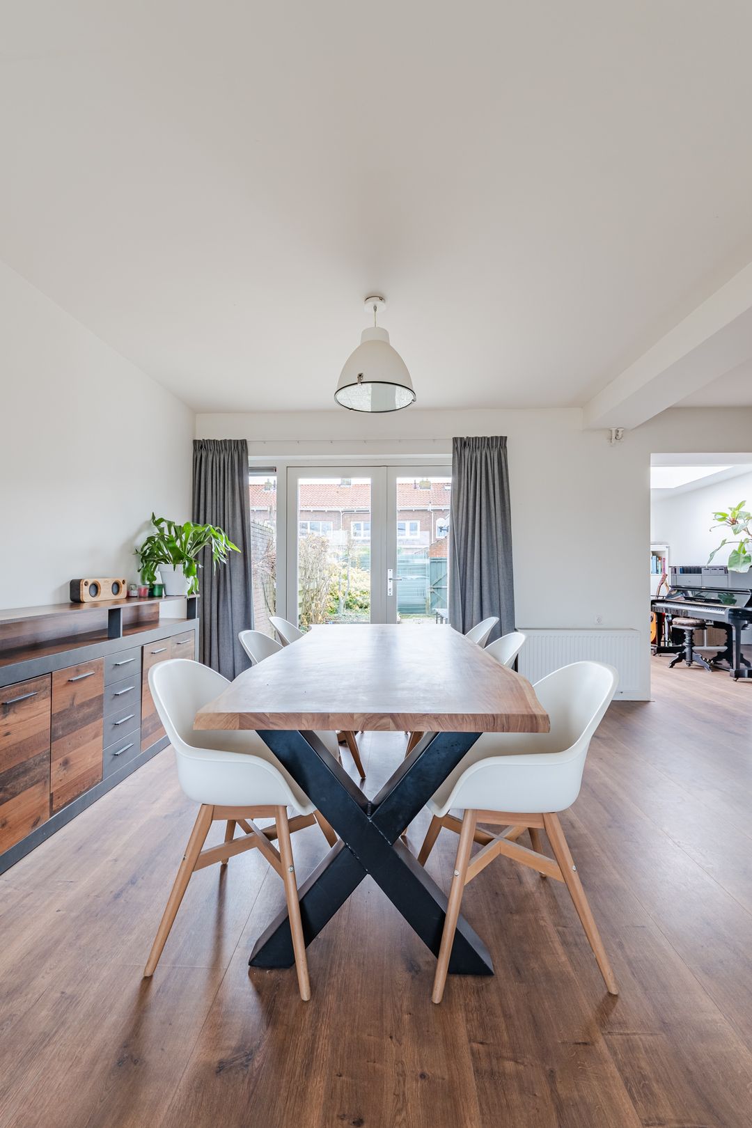 Foto 17 van Worp Tjaardastraat 121