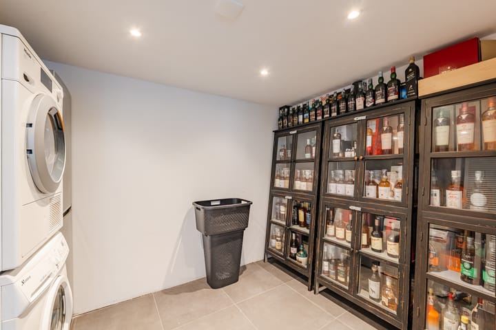 Photo 26 of Worp Tjaardastraat 121