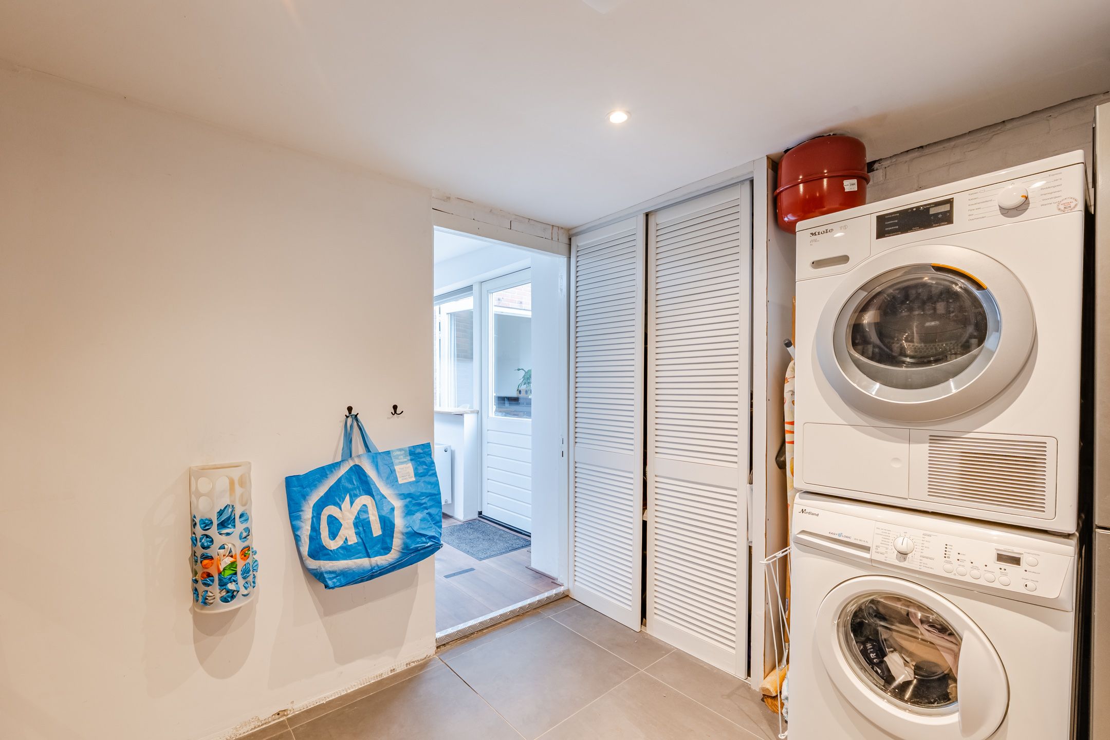 Foto 27 van Worp Tjaardastraat 121