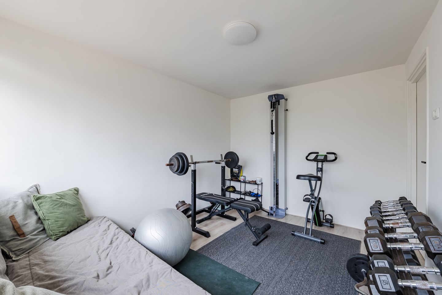 Foto 34 van Worp Tjaardastraat 121